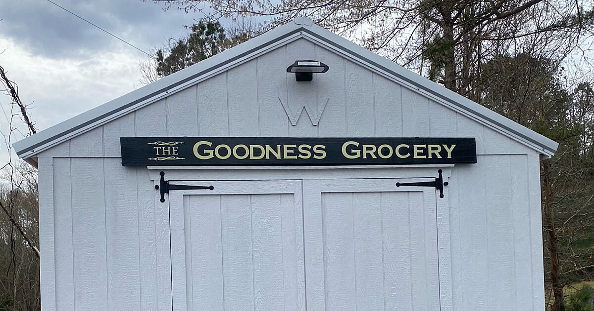 SC Advocate Lawrence Chapel expands driveup food pantry